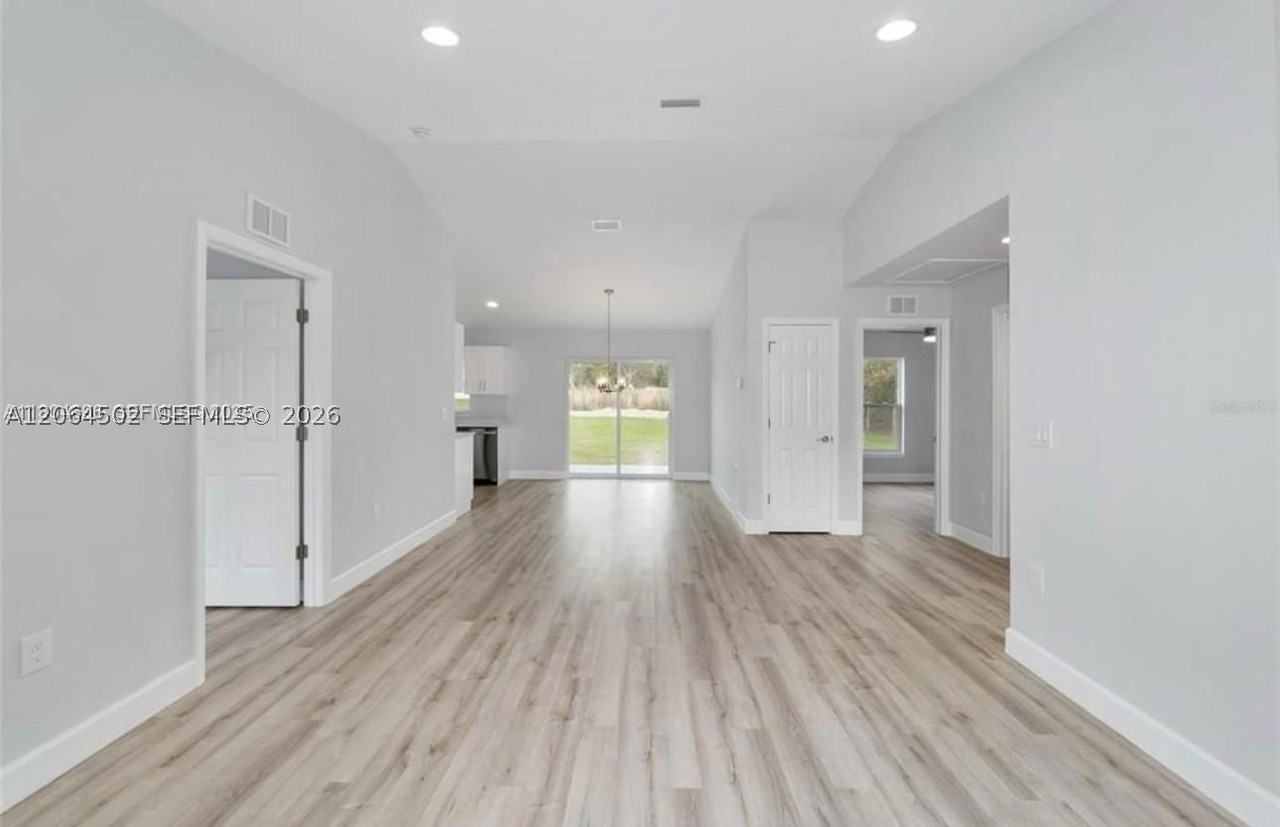13396 Sw 105th Pl #0 - Photo 2 of 8