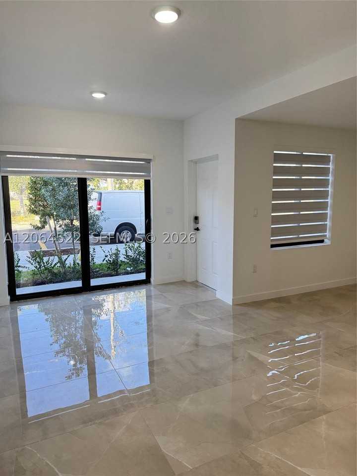 14506 Sw 260th St #14506 - Photo 5 of 26