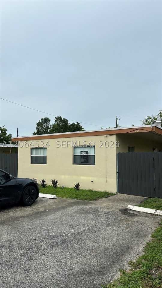 414 Nw 15th Way #A