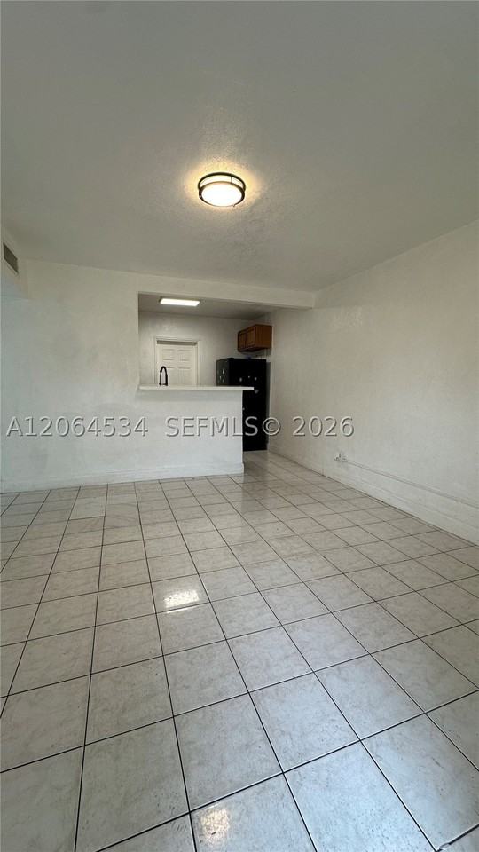414 Nw 15th Way #A - Photo 5 of 15