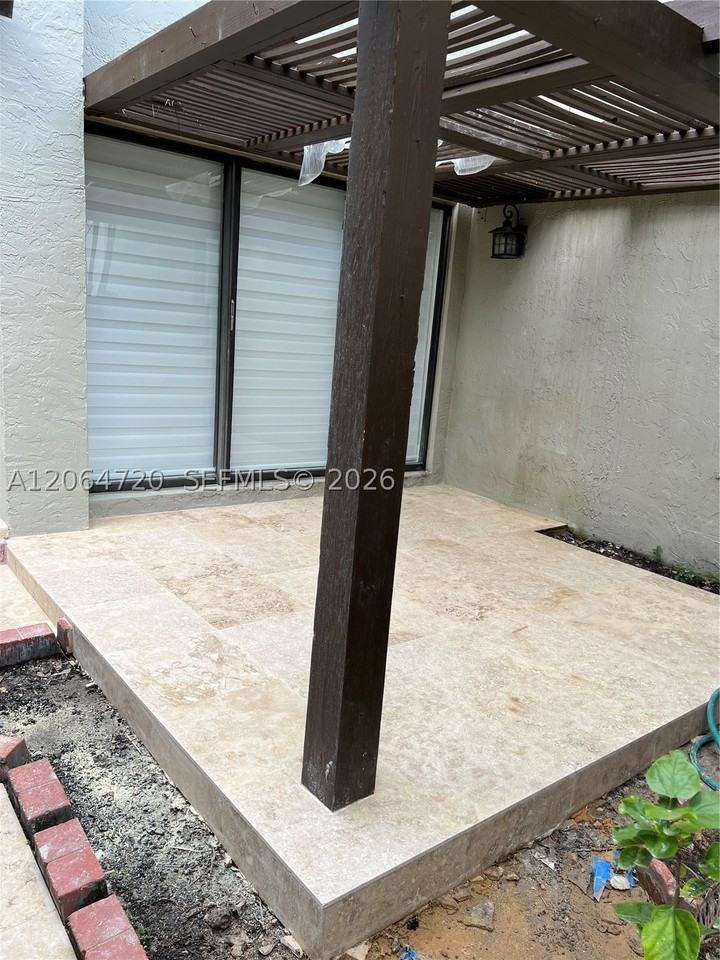 9990 Nw 9th Street Cir #102 - Photo 5 of 32