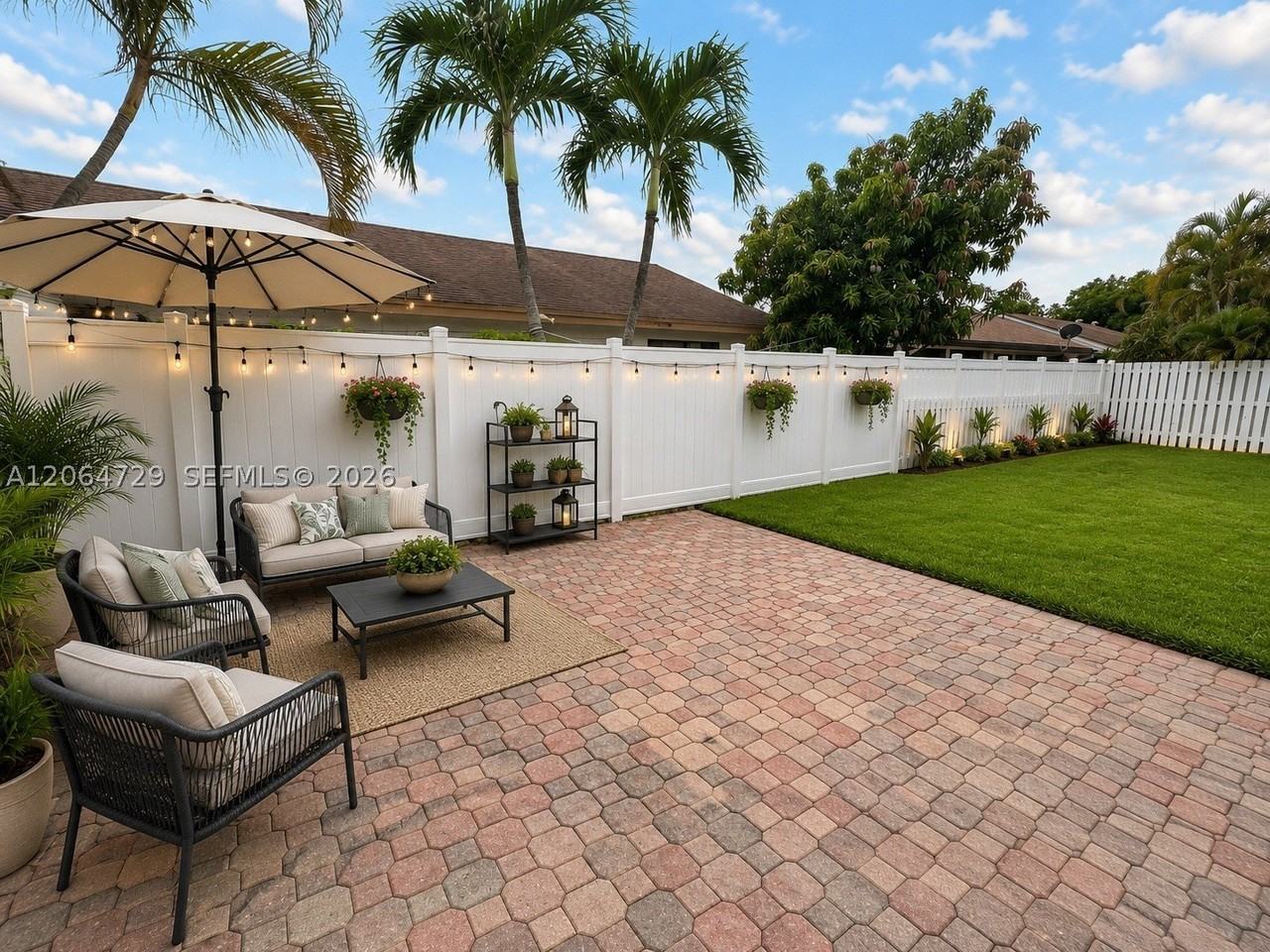 9554 Biscayne Park Ct #9554 - Photo 2 of 20