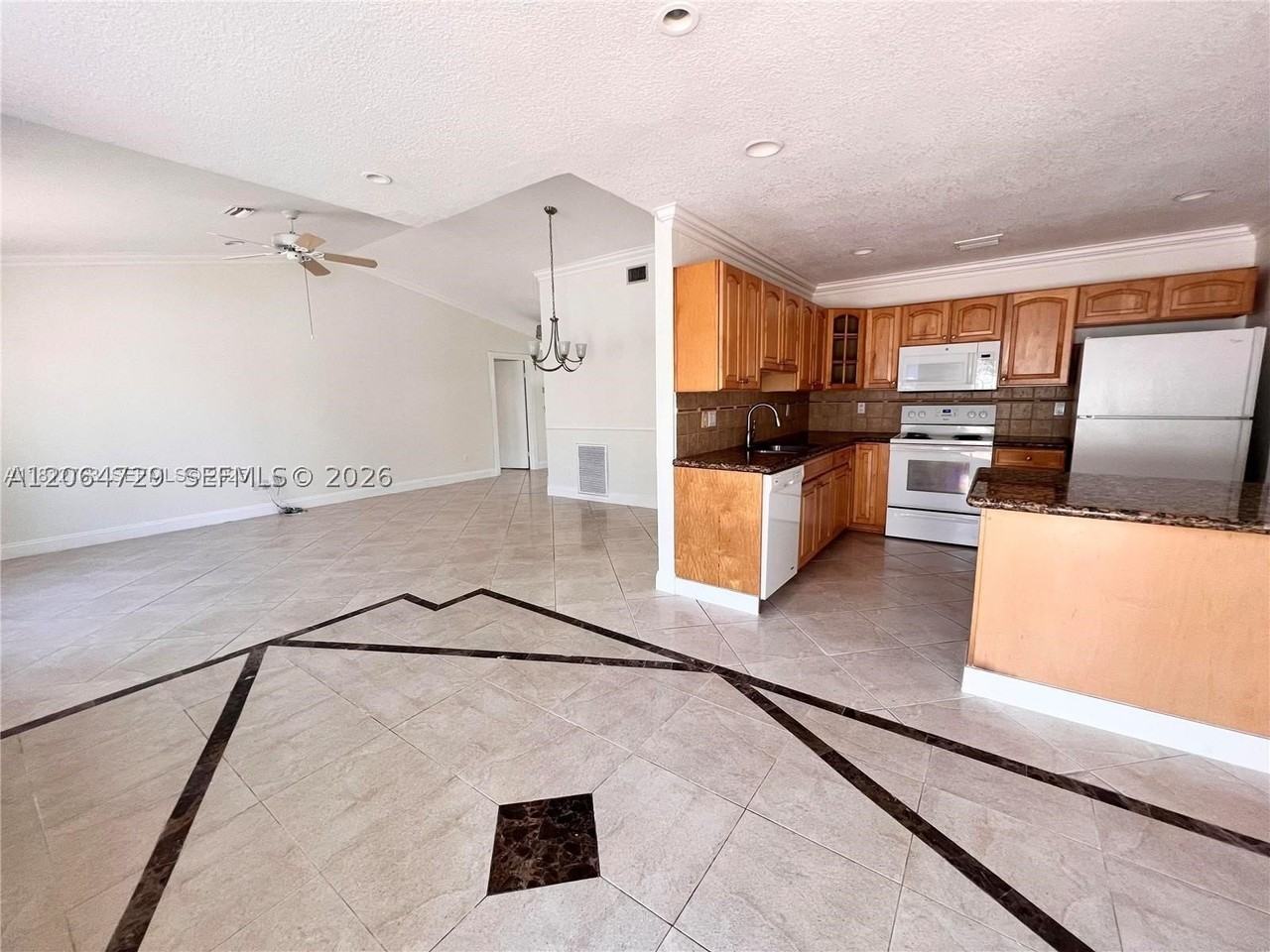 9554 Biscayne Park Ct #9554 - Photo 6 of 20
