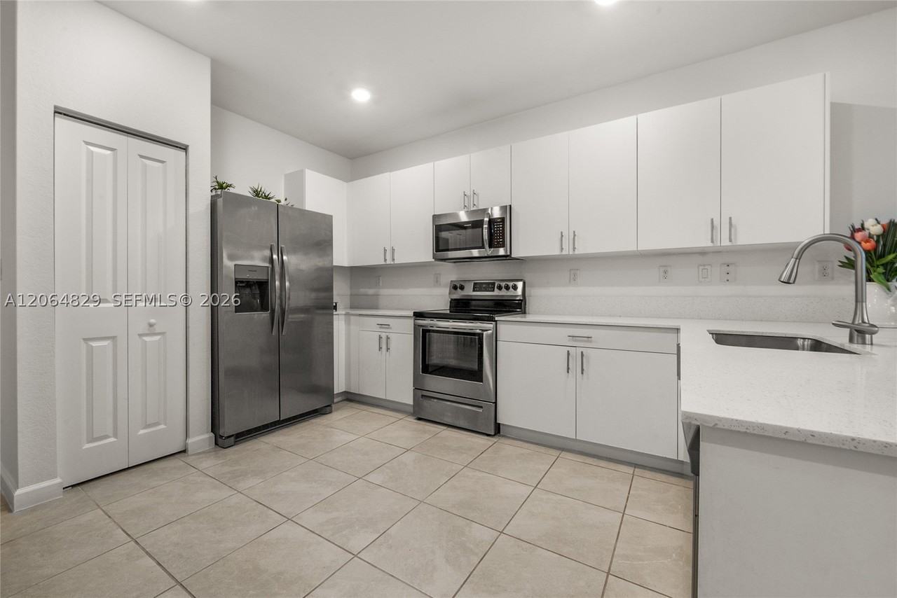 23412 Sw 131st Ave #23412 - Photo 6 of 23