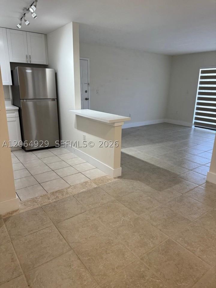 15600 Sw 80th St #L209 - Photo 4 of 28