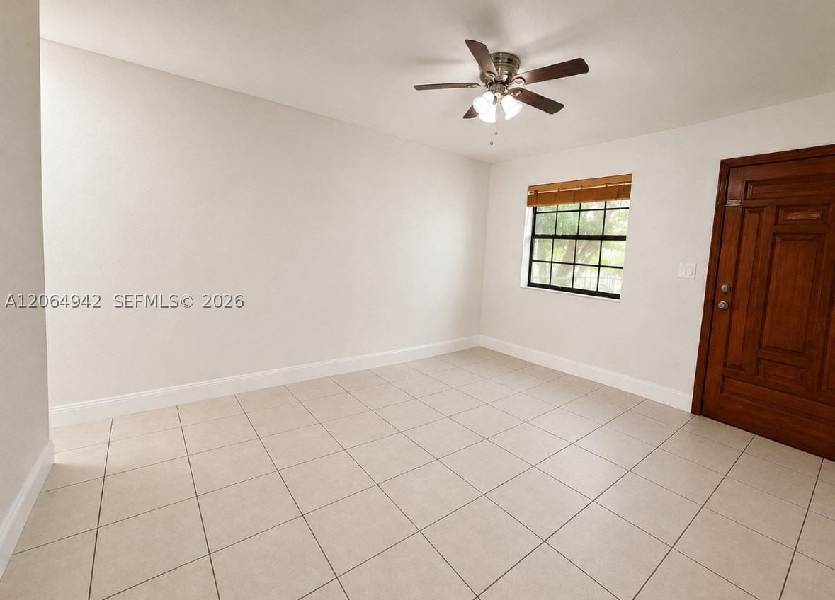 525 Sw 78th Ct #525 - Photo 4 of 4