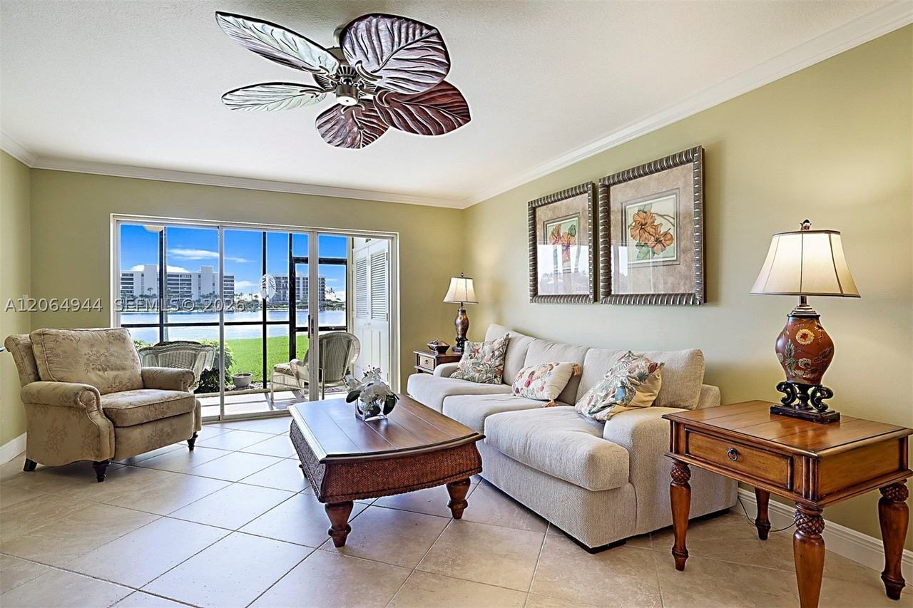 100 Intracoastal Pl #102 - Photo 4 of 41