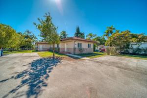 featured image of 14708 Ne 7th Ave #14711