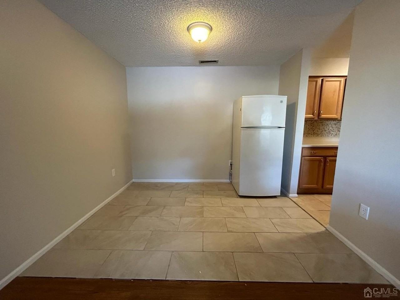 614 Aspen Dr #614 - Photo 3 of 14