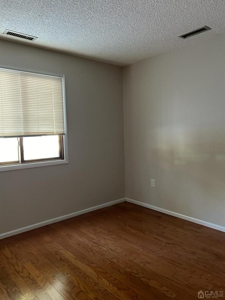 614 Aspen Dr #614 - Photo 7 of 14