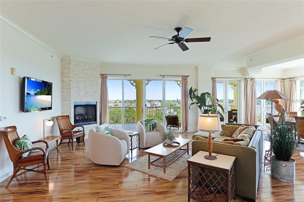 1308 Old Stickney Point Rd #WP3 - Photo 3 of 50