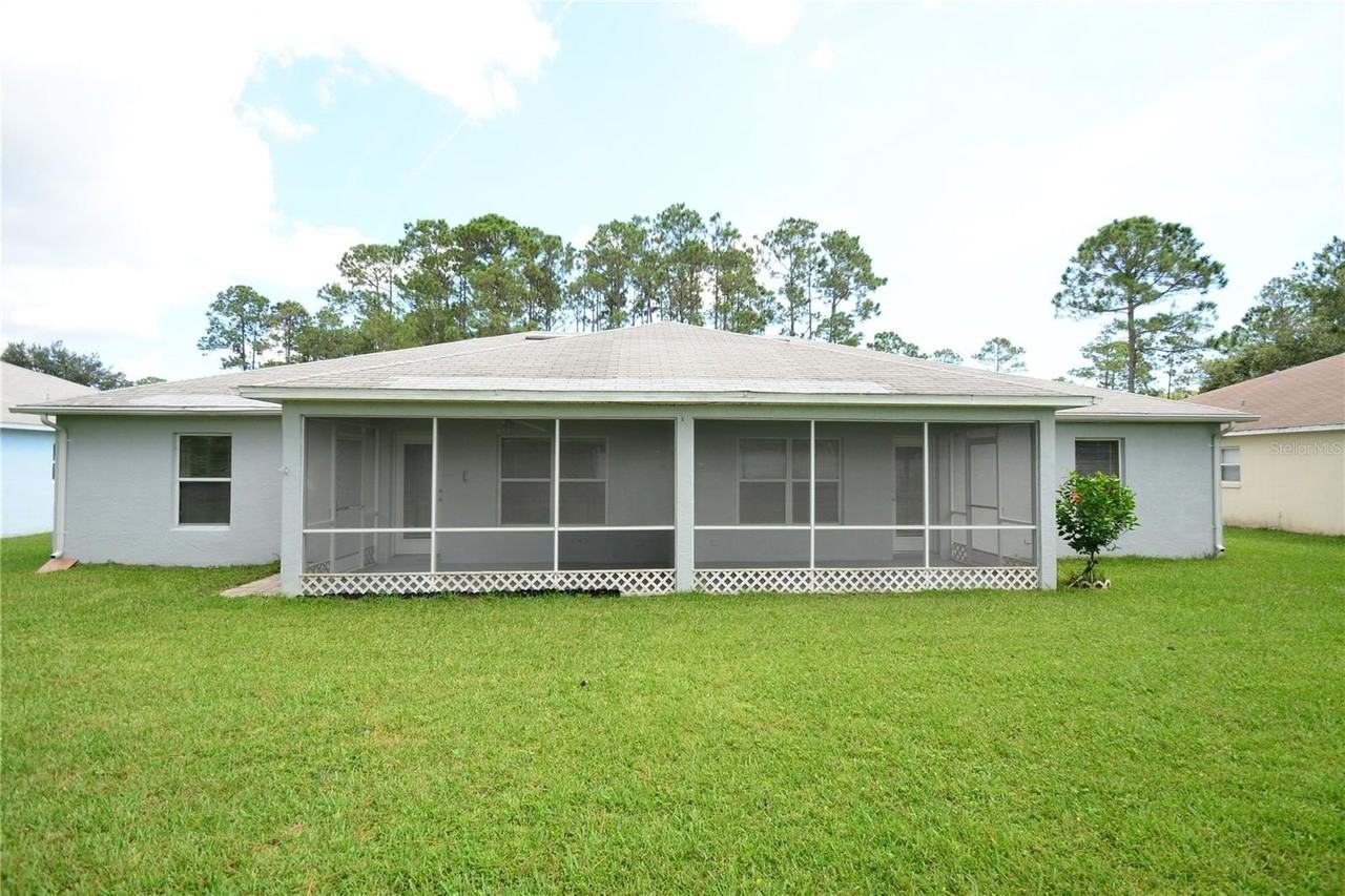 37 Eton Ln #B - Photo 2 of 24