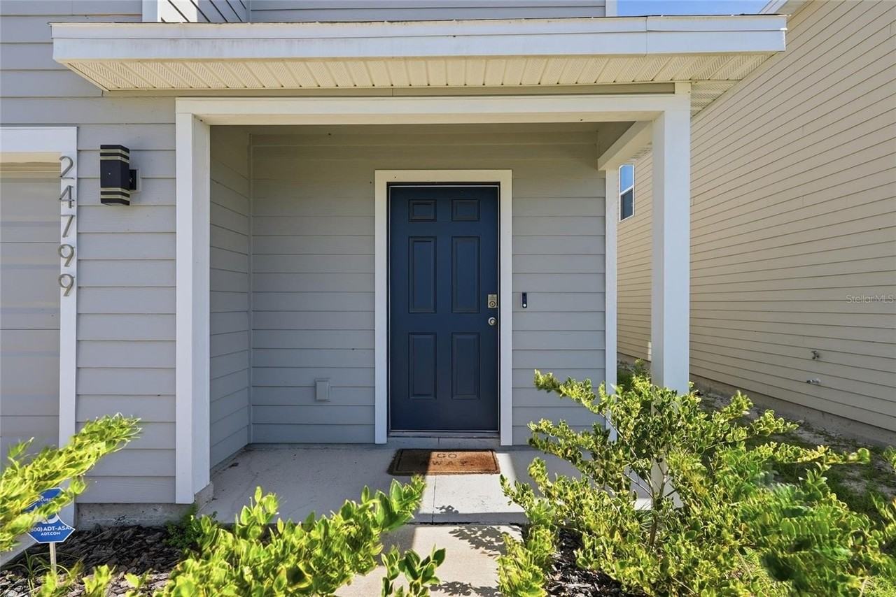 24799 Nw 11th Pl - Photo 4 of 31