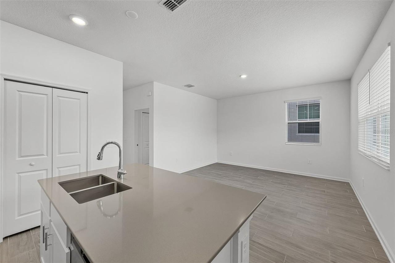 2563 Relaxing Ln - Photo 7 of 25