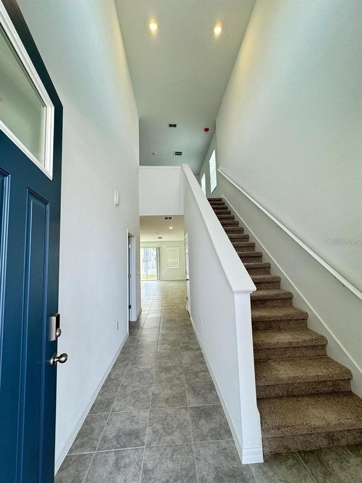 2297 Treasure Hill St - Photo 5 of 21