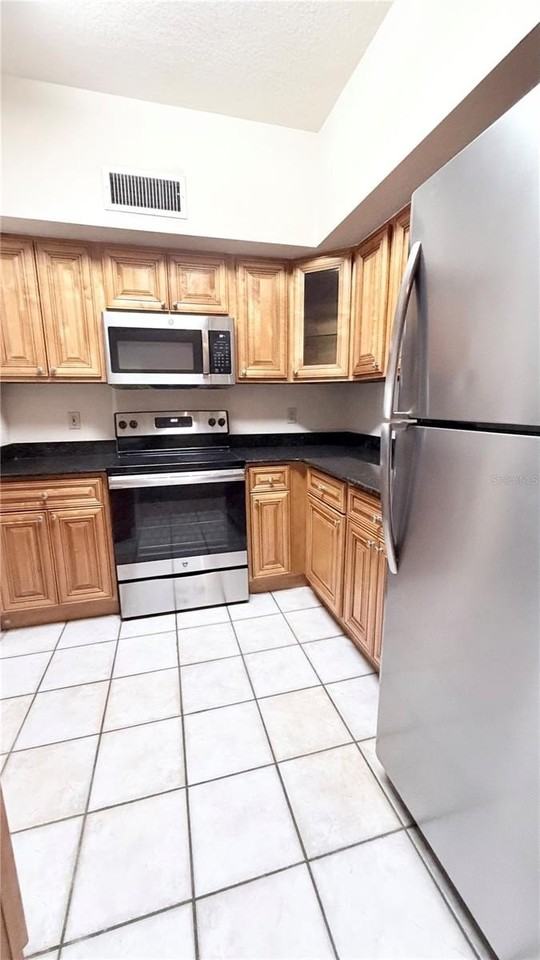 832 Camargo Way #307 - Photo 3 of 23