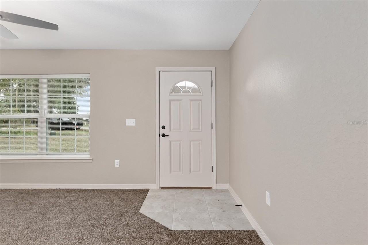 5587 Nw 62nd Ave - Photo 2 of 25