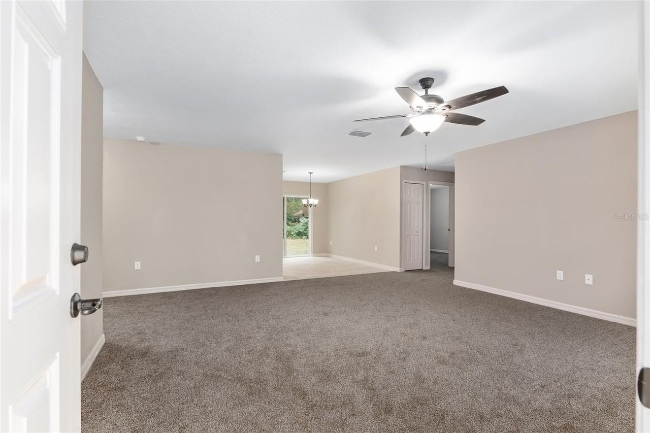 5587 Nw 62nd Ave - Photo 3 of 25