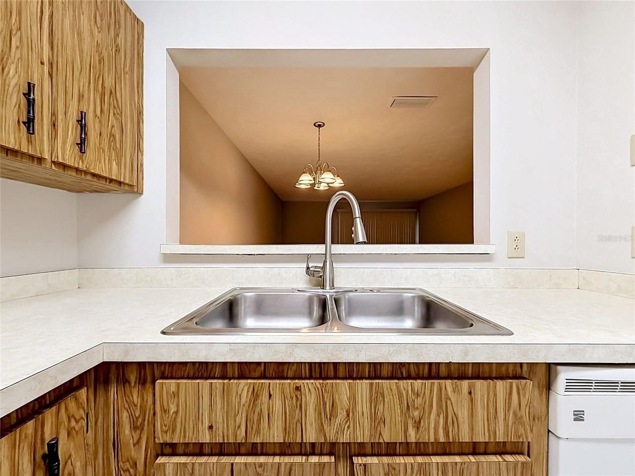 2113 Ne 38th Ave - Photo 6 of 41