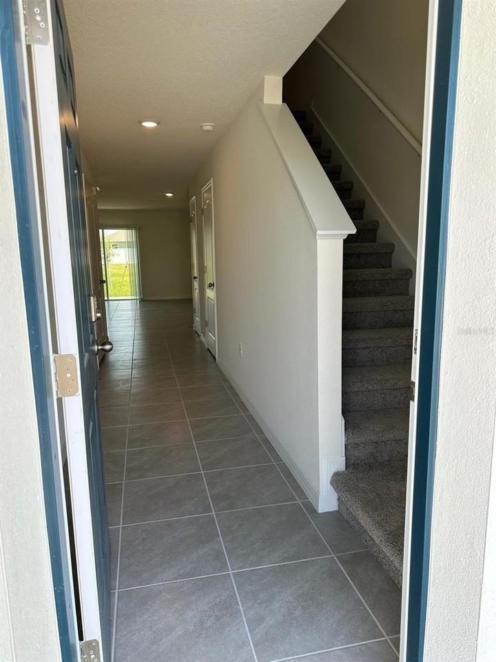 2923 Brie Hammock Bnd - Photo 2 of 25