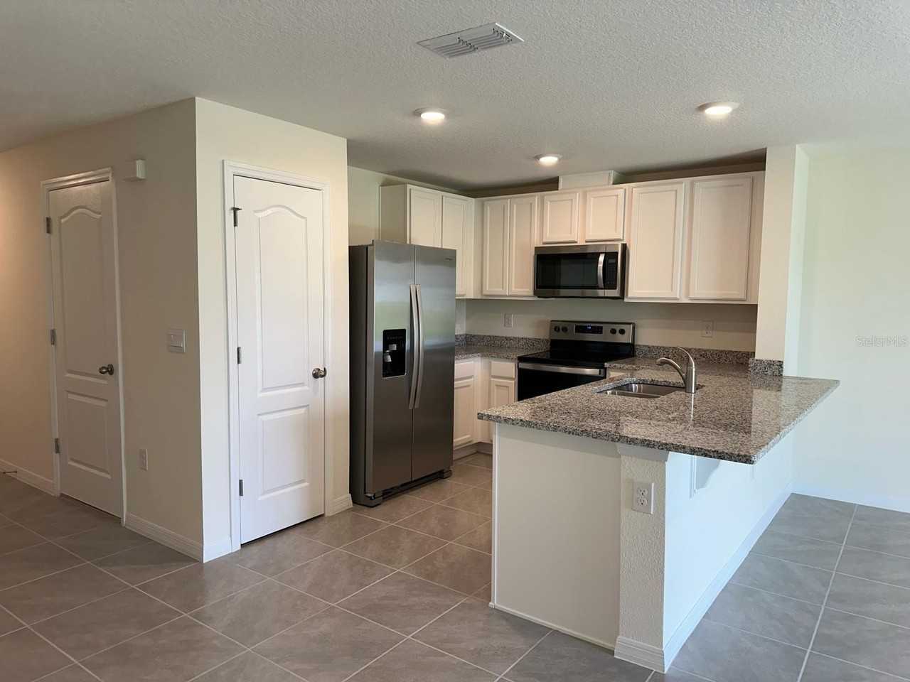 2923 Brie Hammock Bnd - Photo 7 of 25