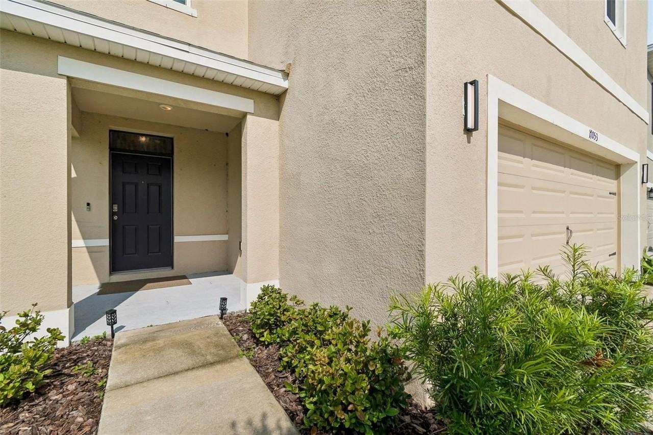 17053 Oval Rum Dr - Photo 5 of 50