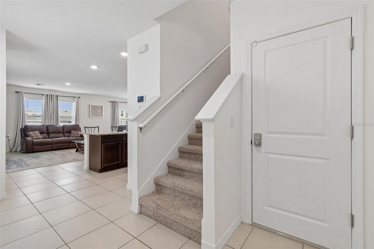17053 Oval Rum Dr - Photo 7 of 50