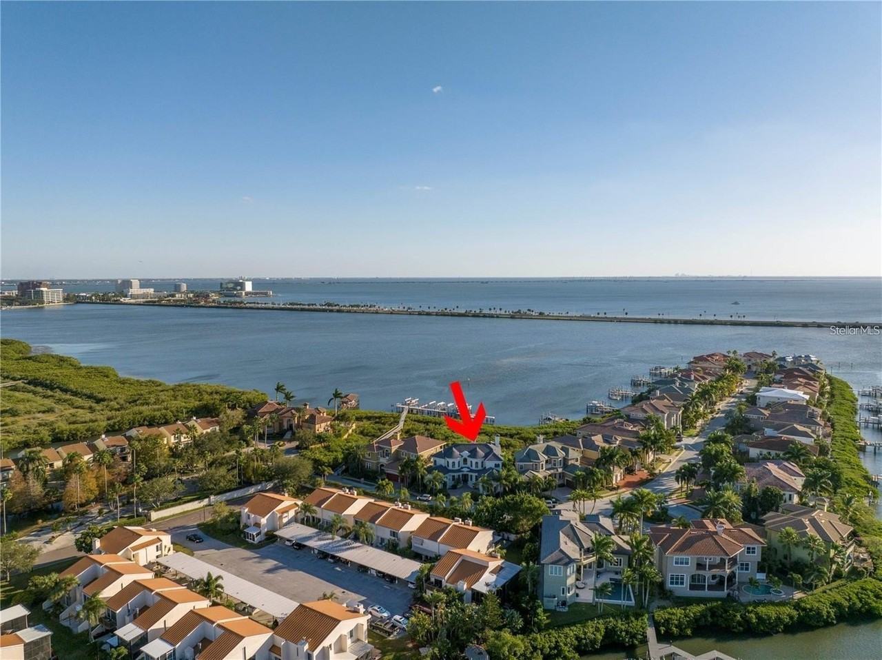 4133 Causeway Vista Dr - Photo 4 of 50