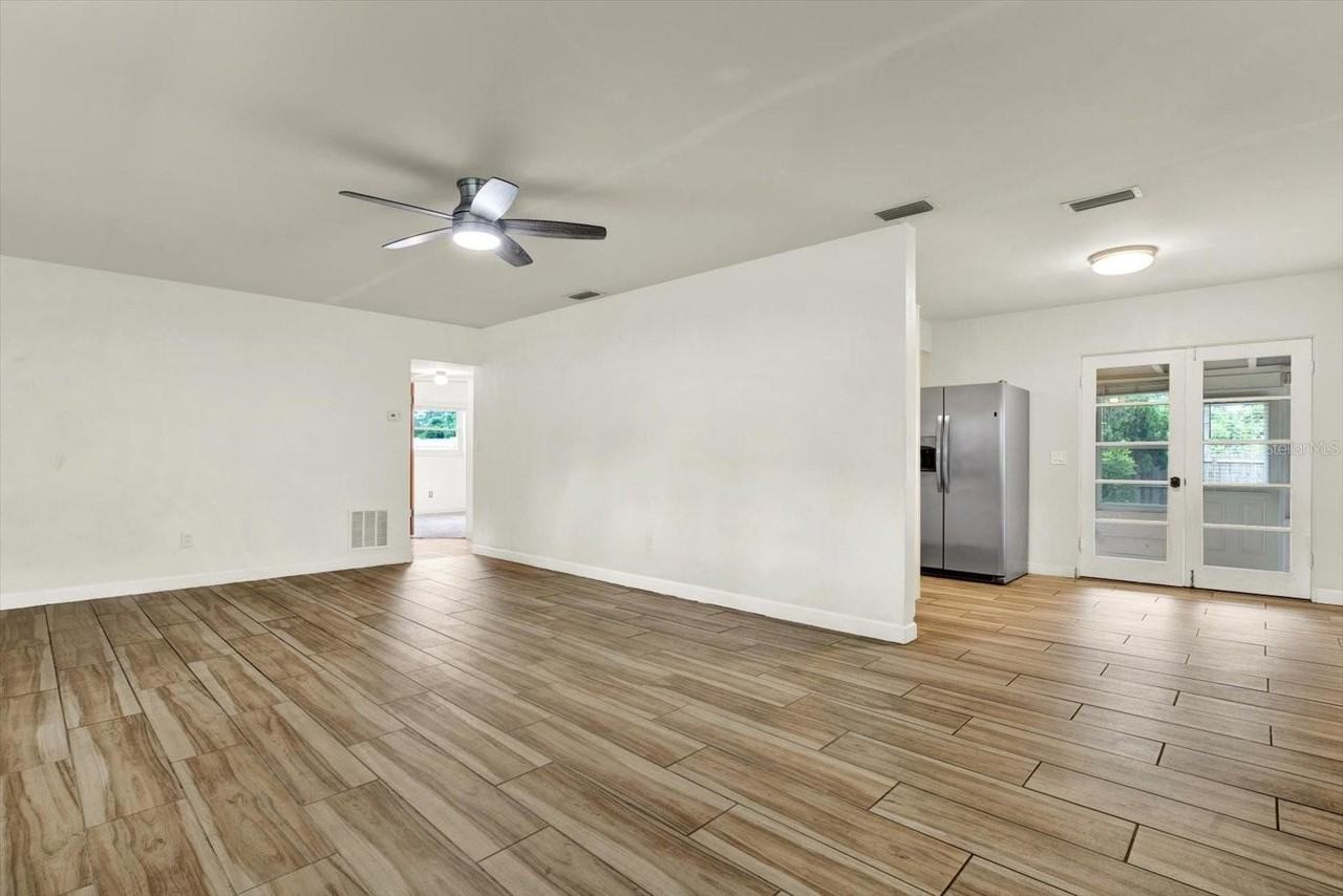 8567 Ridge Rd - Photo 3 of 17