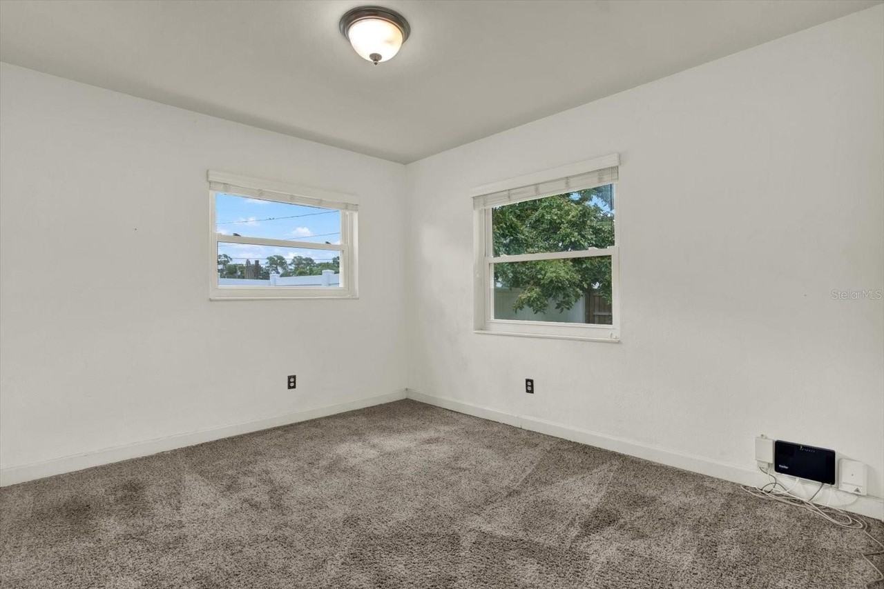 8567 Ridge Rd - Photo 7 of 17