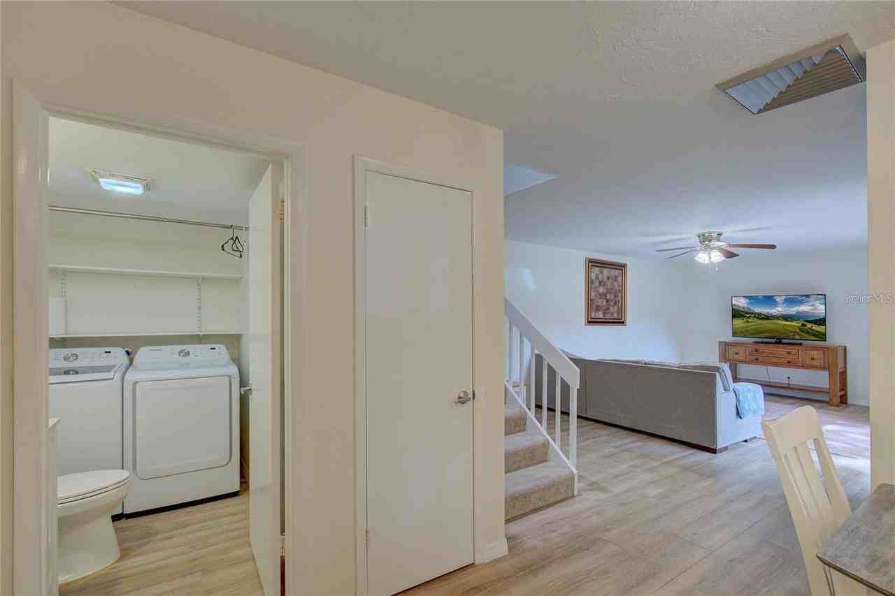 2612 2nd Ct - Photo 6 of 33