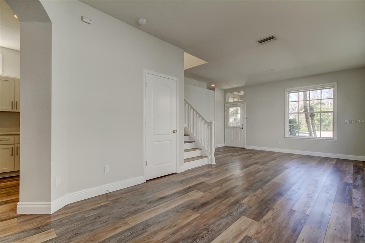 10704 Sierra Vista Pl - Photo 7 of 31