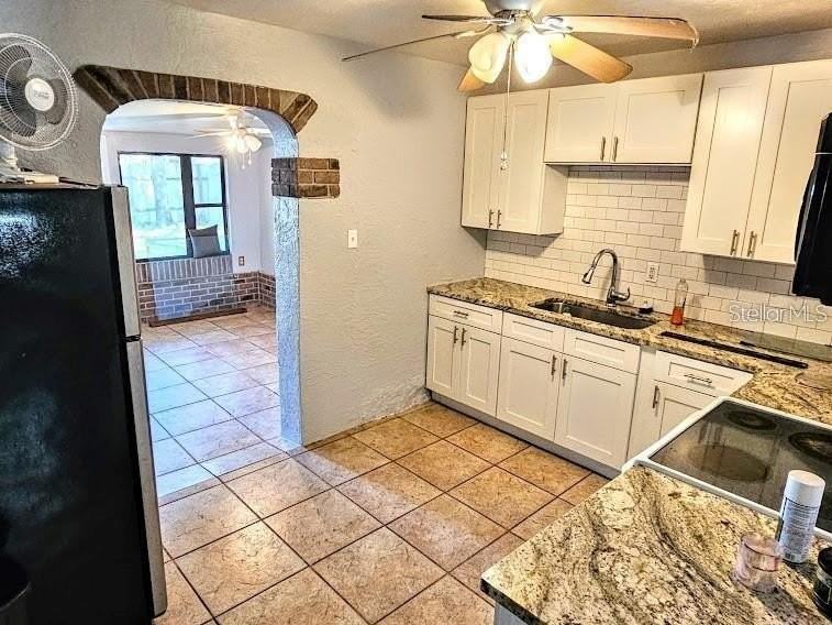6801 79th Ave N - Photo 4 of 19