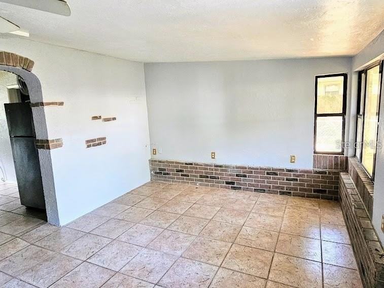 6801 79th Ave N - Photo 6 of 19
