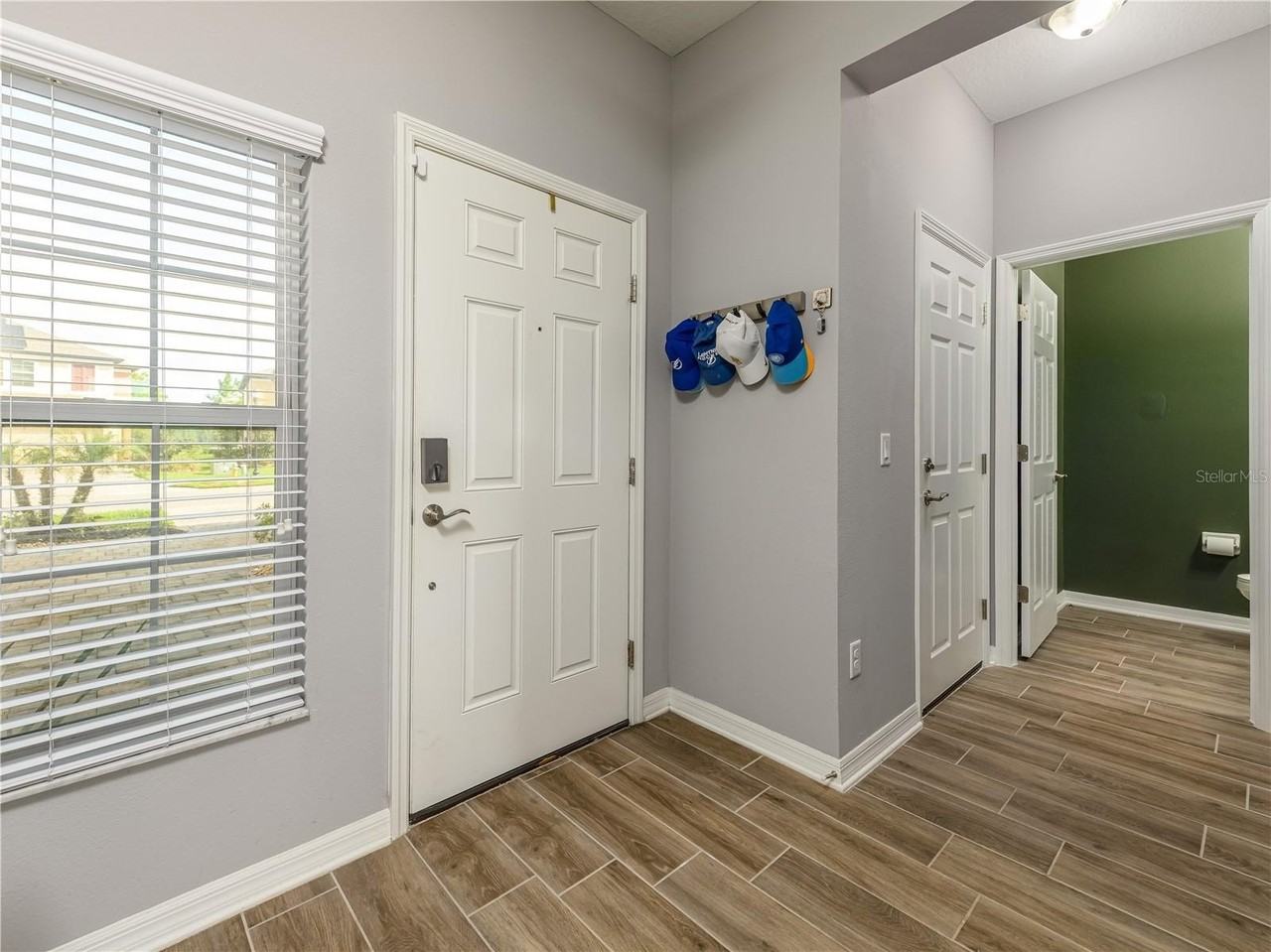29844 Southwell Ln - Photo 4 of 49