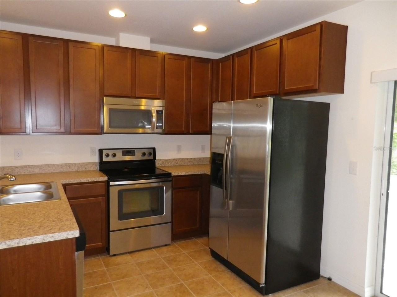 15965 Fishhawk View Dr - Photo 5 of 20