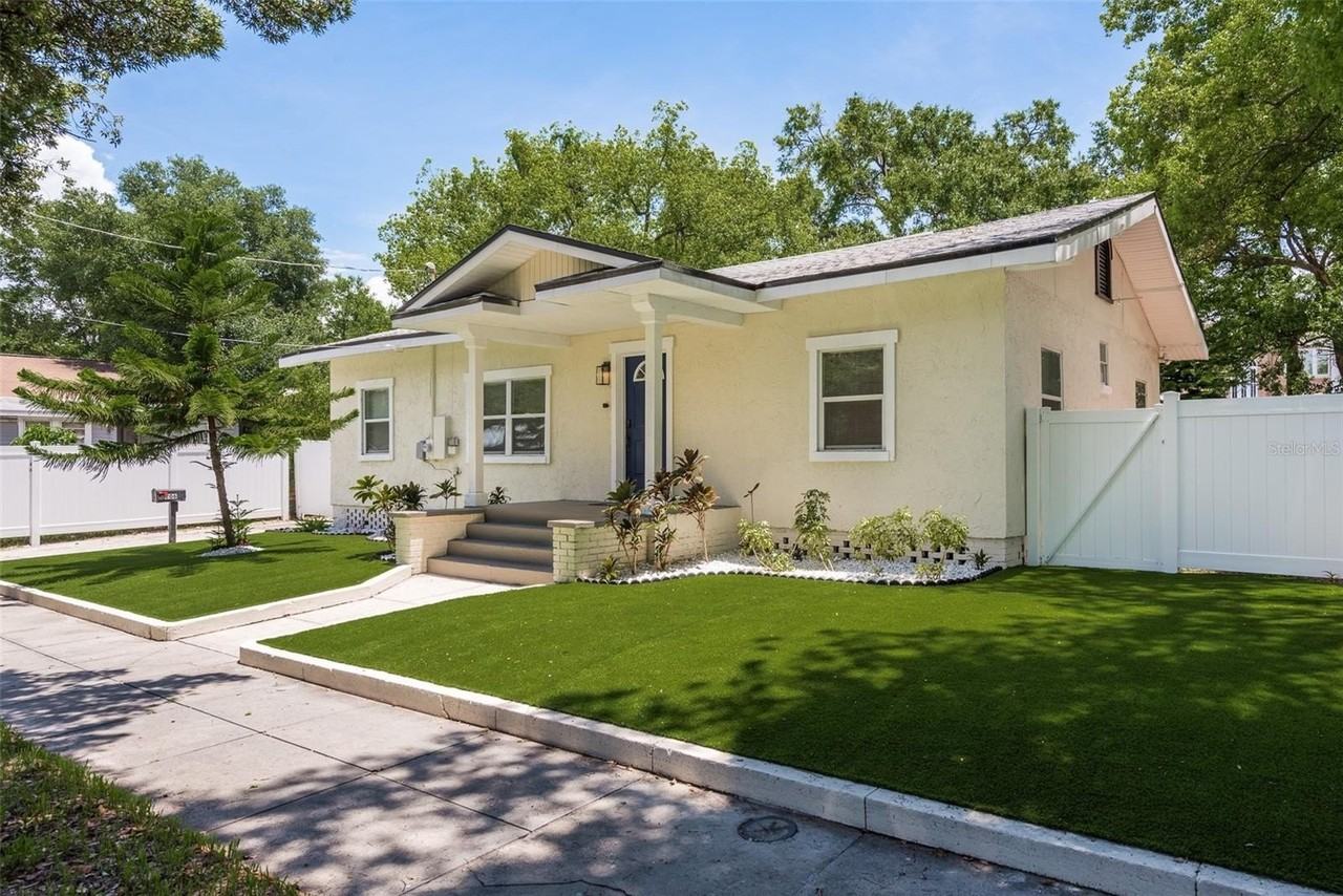206 W Warren Ave - Photo 2 of 33