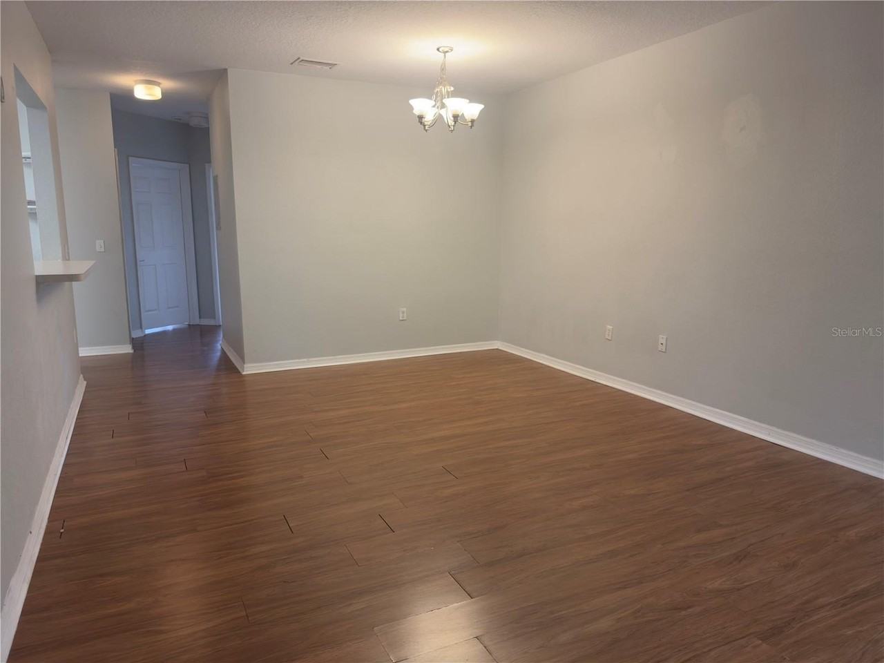 9507 Amberdale Ct #201 - Photo 7 of 16