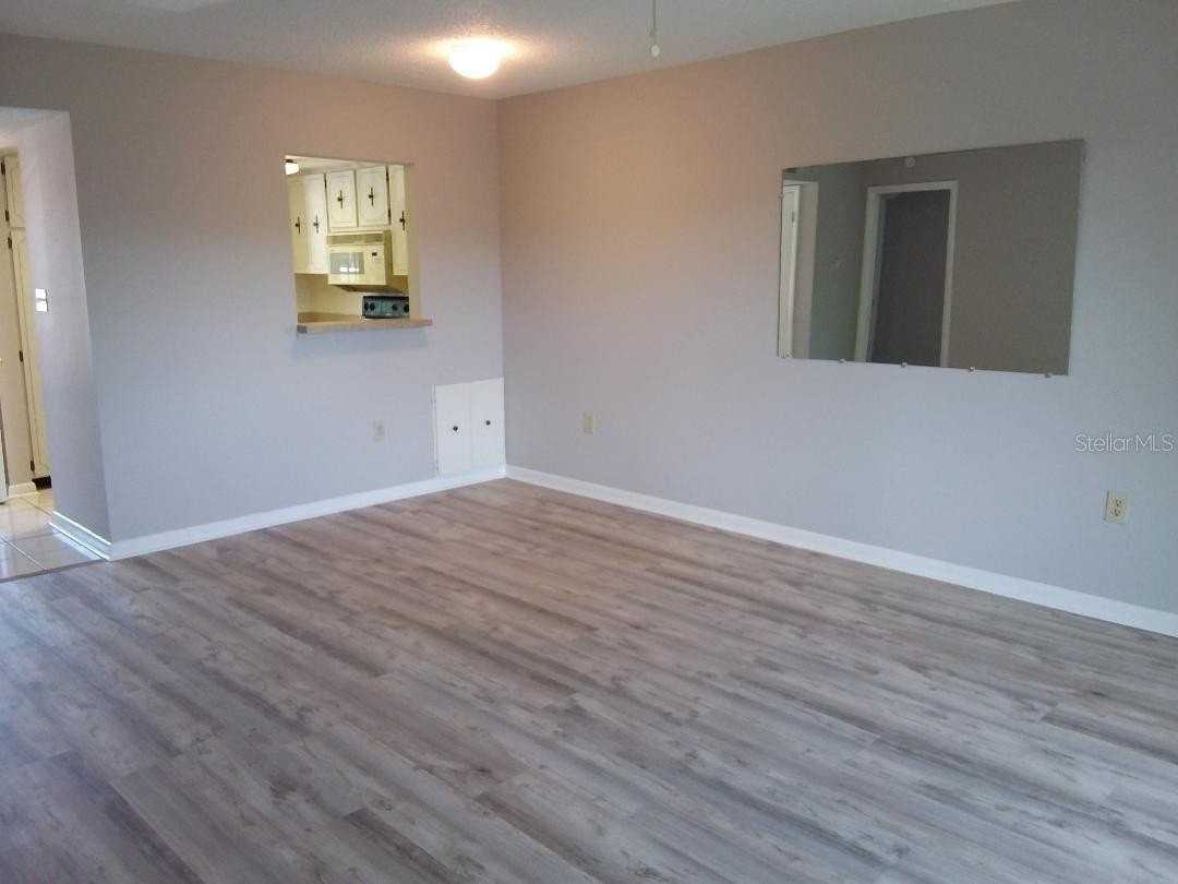 4836 Onyx Ln - Photo 6 of 10