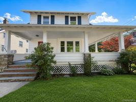 featured image of 432 Beach Ave