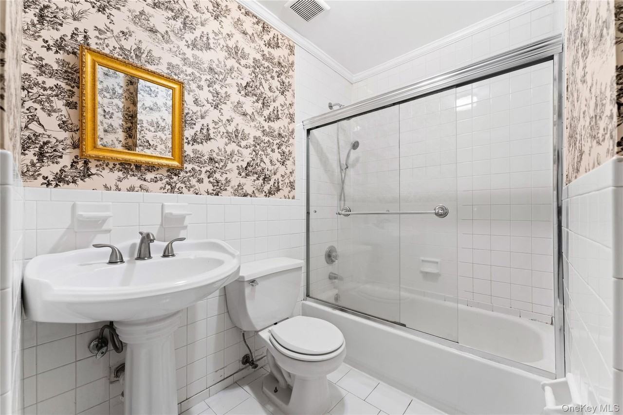 84120 Austin St #3 - Photo 7 of 15