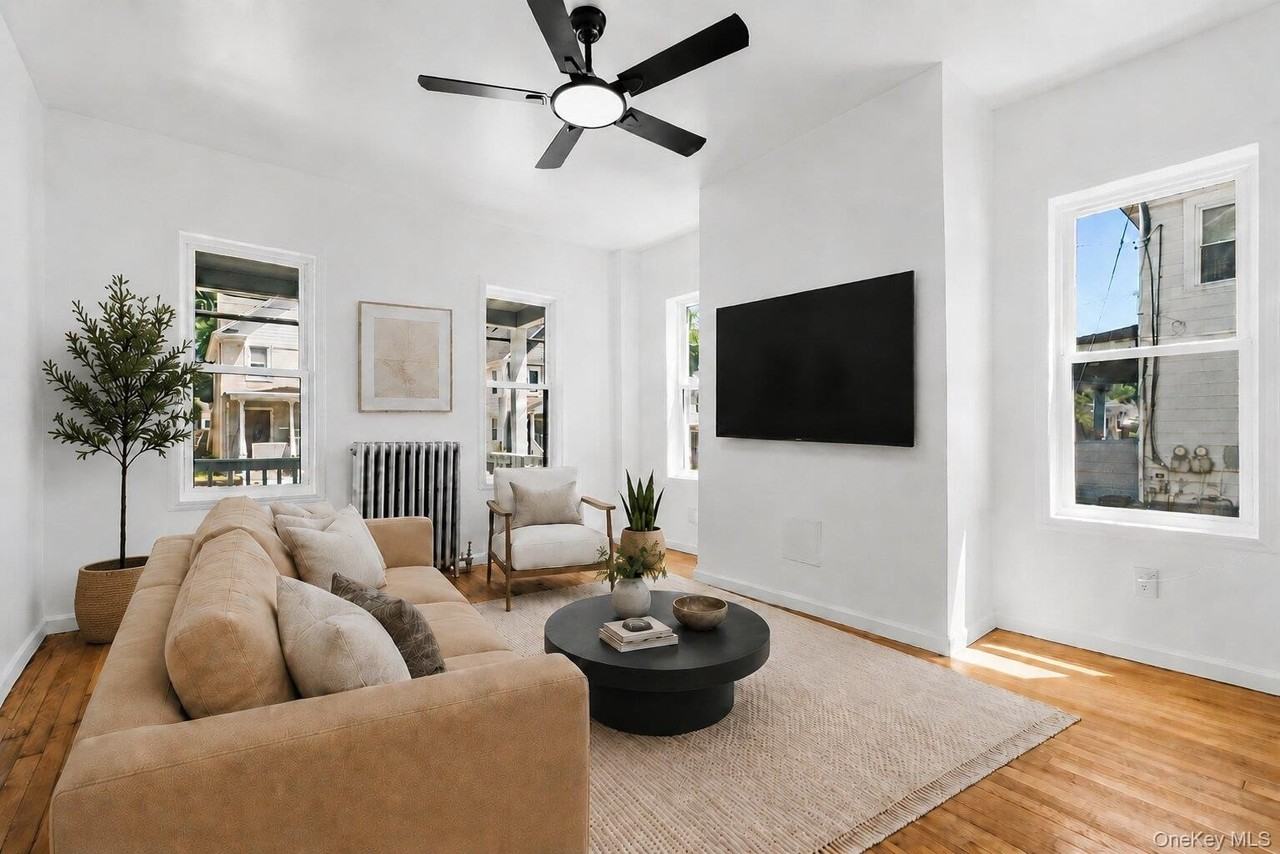 457 1st St - Photo 5 of 30