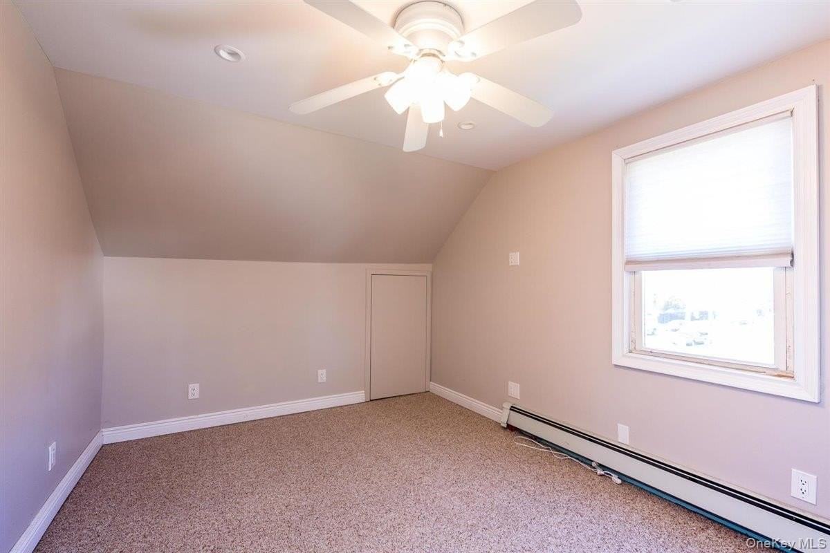 648 7th St S - Photo 3 of 11