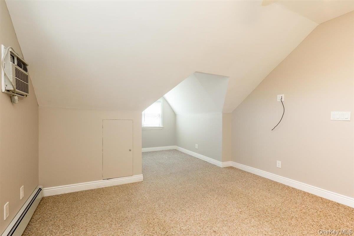 648 7th St S - Photo 6 of 11