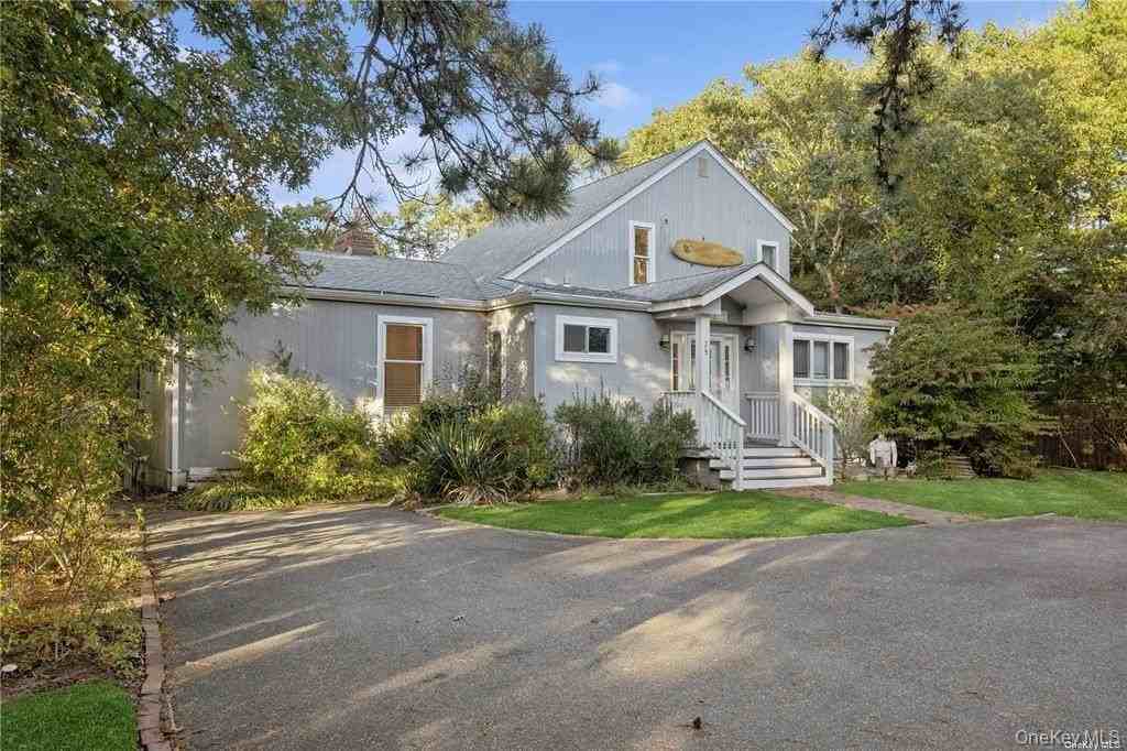 25 Blue Jay Way - Photo 4 of 18