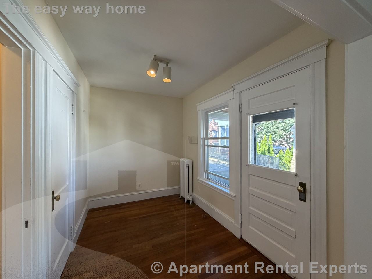 23 Central Rd #2 - Photo 4 of 14