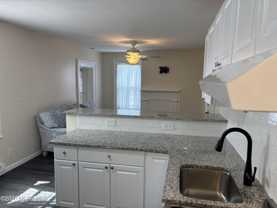 178 Broad St #C - Photo 1 of 1