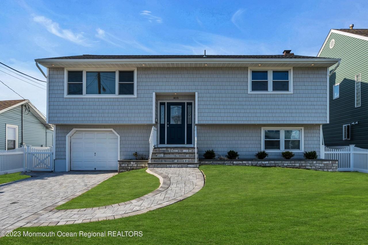 415 15th Ave - Photo 2 of 48