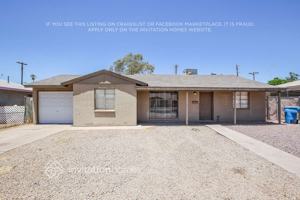 featured image of 3712 W Catalina Dr