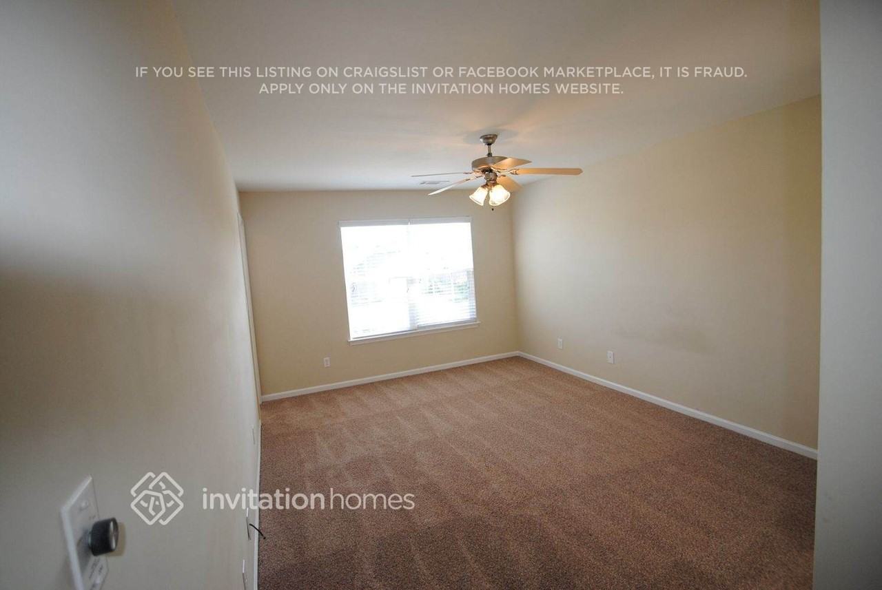 214 Glencroft Dr - Photo 5 of 9